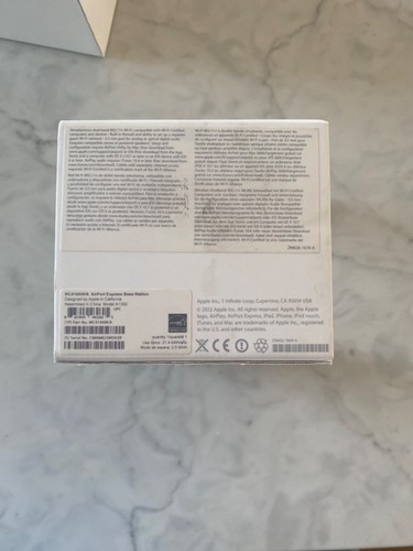 Apple Airport Express (A1392) Wireless Router boxed with papers and US lead - Picture 4 of 8