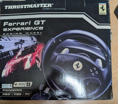 Thrustmaster Ferrari GT Experience Racing Wheel V2 - PC / Playstation kompatibel