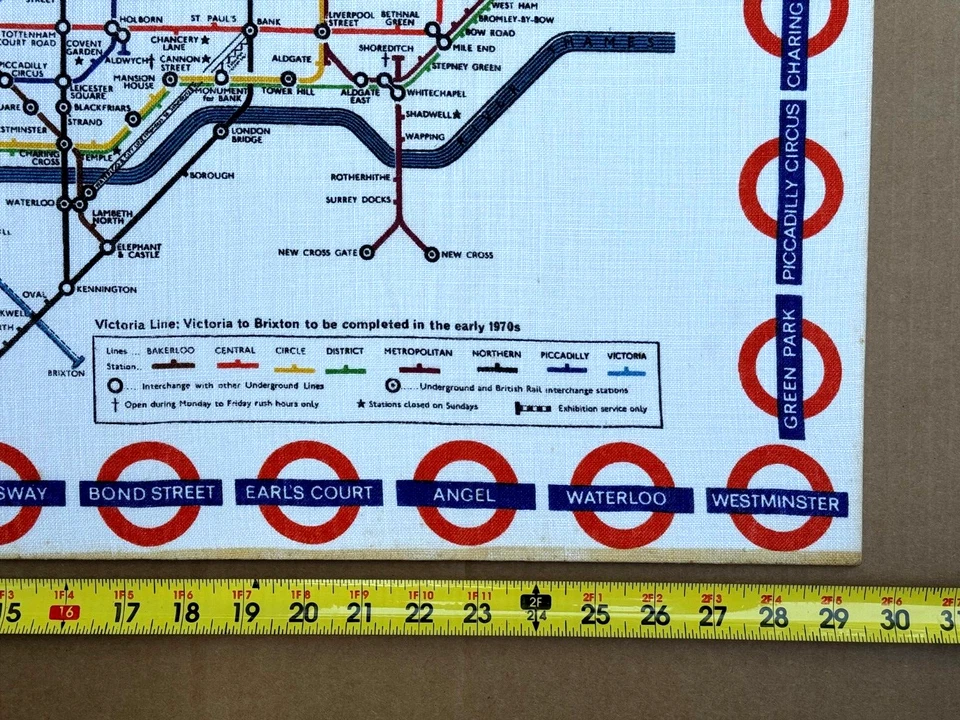 DE COLECCIÓN LONDRES METRO METRO MAPA SERIGRAFÍA TEXTIL LINO AÑOS 70 TUBO IMPRESIÓN Foto 3 de 4