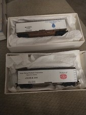 2 Walthers HO Kit 932-2356 932-2357 40' DS Wood Reefers, See Description