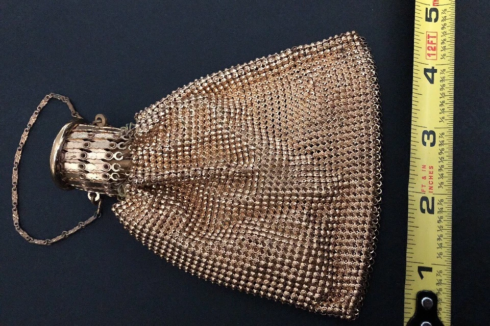 Whiting and Davis Original 1920s Gold Metal Mesh Gate Top ART DECO Bag Purse VTG - Image 2 of 4