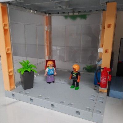 Pièce Playmobil 4324 - Toit Rouge Pour La Grande École - Occasion Bon État