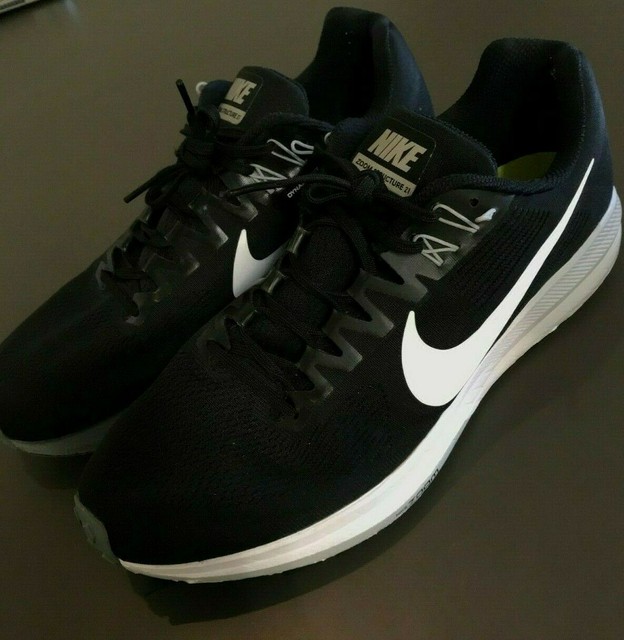 nike structure 21 wide