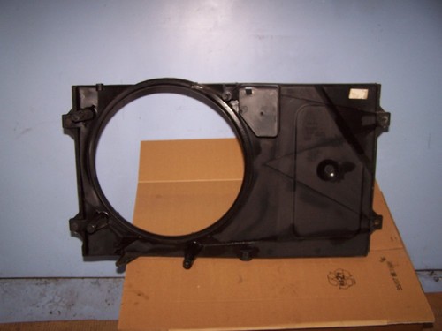 Halter für Kühlerlüfter VW Sharan 7M Bj.99 2,0l ADY 7M0121207E