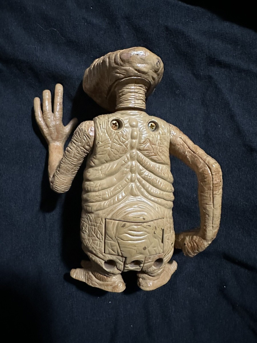 Vintage - E.T. The Extra-Terrestrial Figure - 2001 Vintage - E.T. The Extra-Terrestrial Figure - 2001
