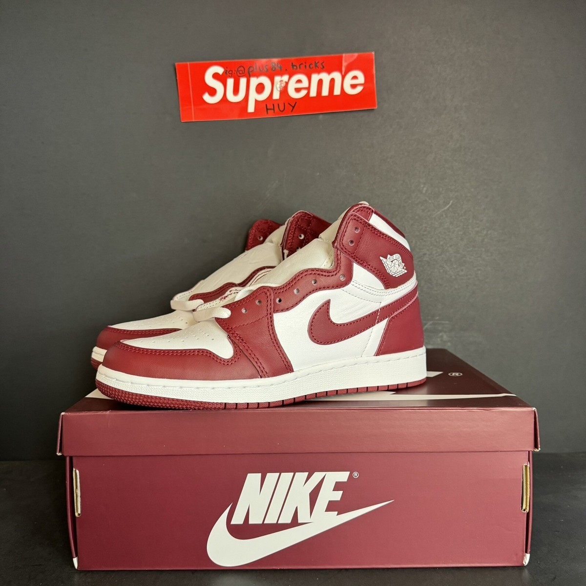 Nike Air Jordan 1 Retro High OG Artisanal Red GS 6Y / 7.5Wmns