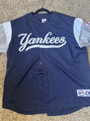 Vintage 90s NY Yankees  Jersey Majestic Button Up Jersey 2000s