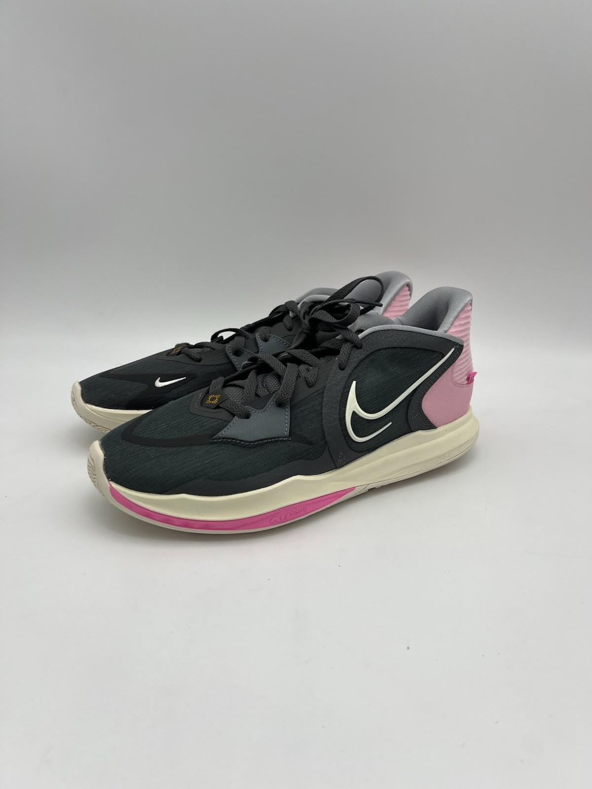 Nike Kyrie 5 Low Preservation Mens Gray Pink Basketball Shoes Size 8, 9.5, 10.5