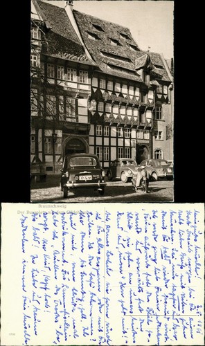 Braunschweig Autos VW Käfer Motorroller am Burgplatz mit Gildehaus 1957