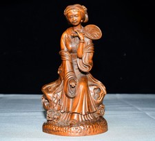 Exquisite Small Leaf Boxwood Fan Beauty Ornament