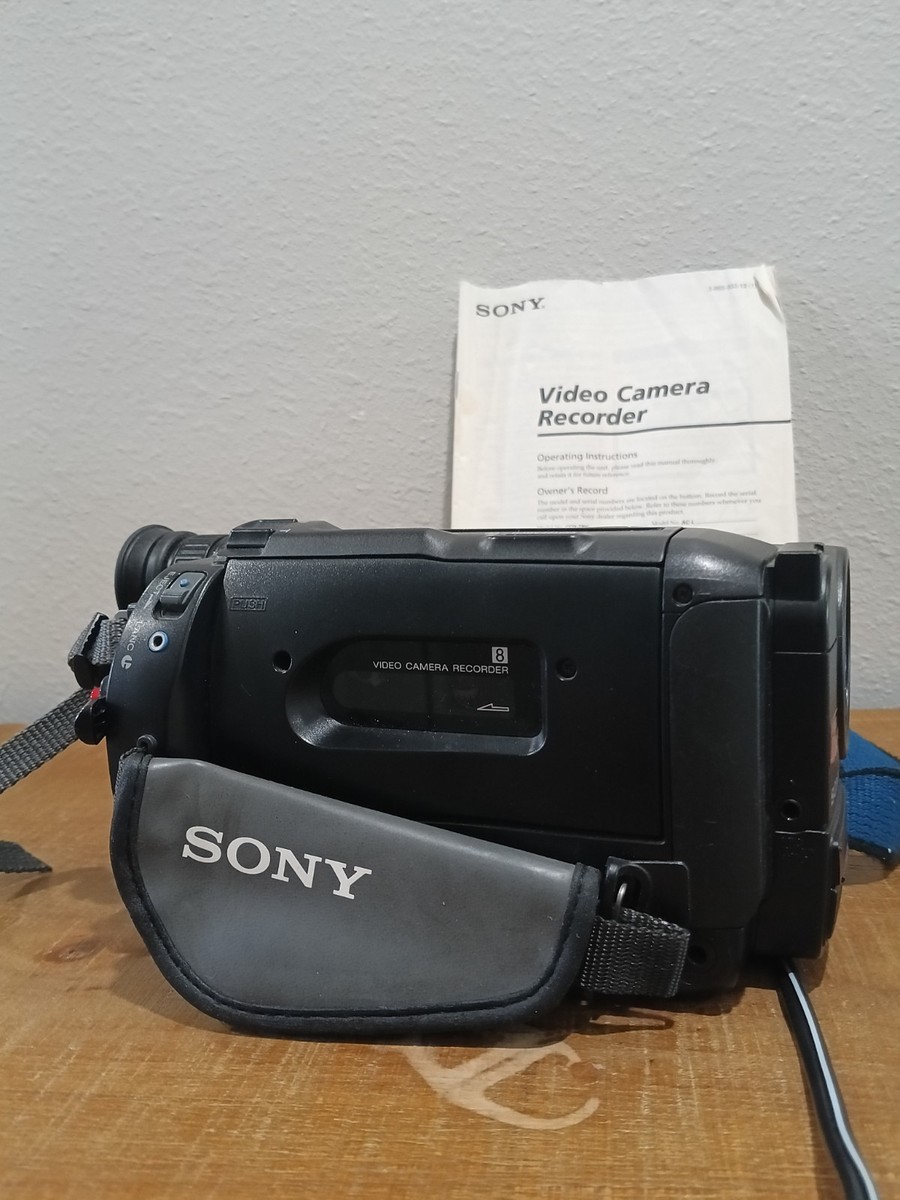 Sony Handycam Vision CCD-TRV16 NTSC Camcorder, 180x Zoom, Video8