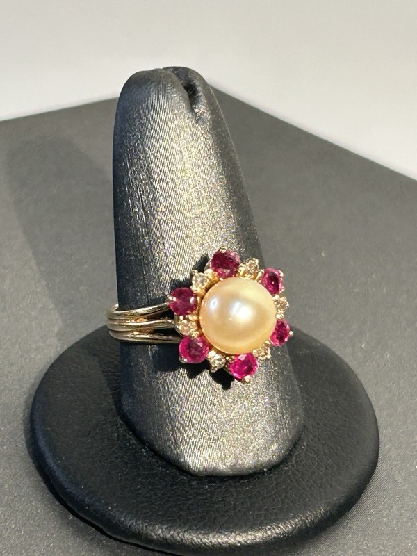Vintage Pearl Ruby Diamond Halo Ring in 14k Yellow Gold Size 5.5