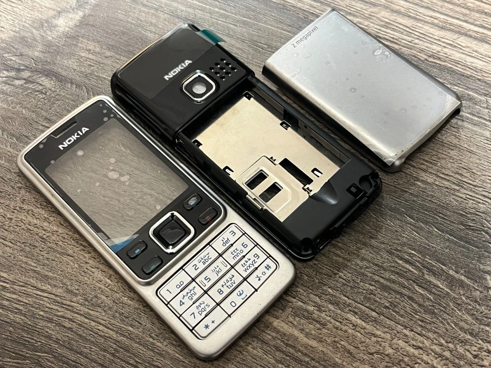 Nokia 6300 classic Full Housing Cover Silver With Buttons - Image 3 of 4