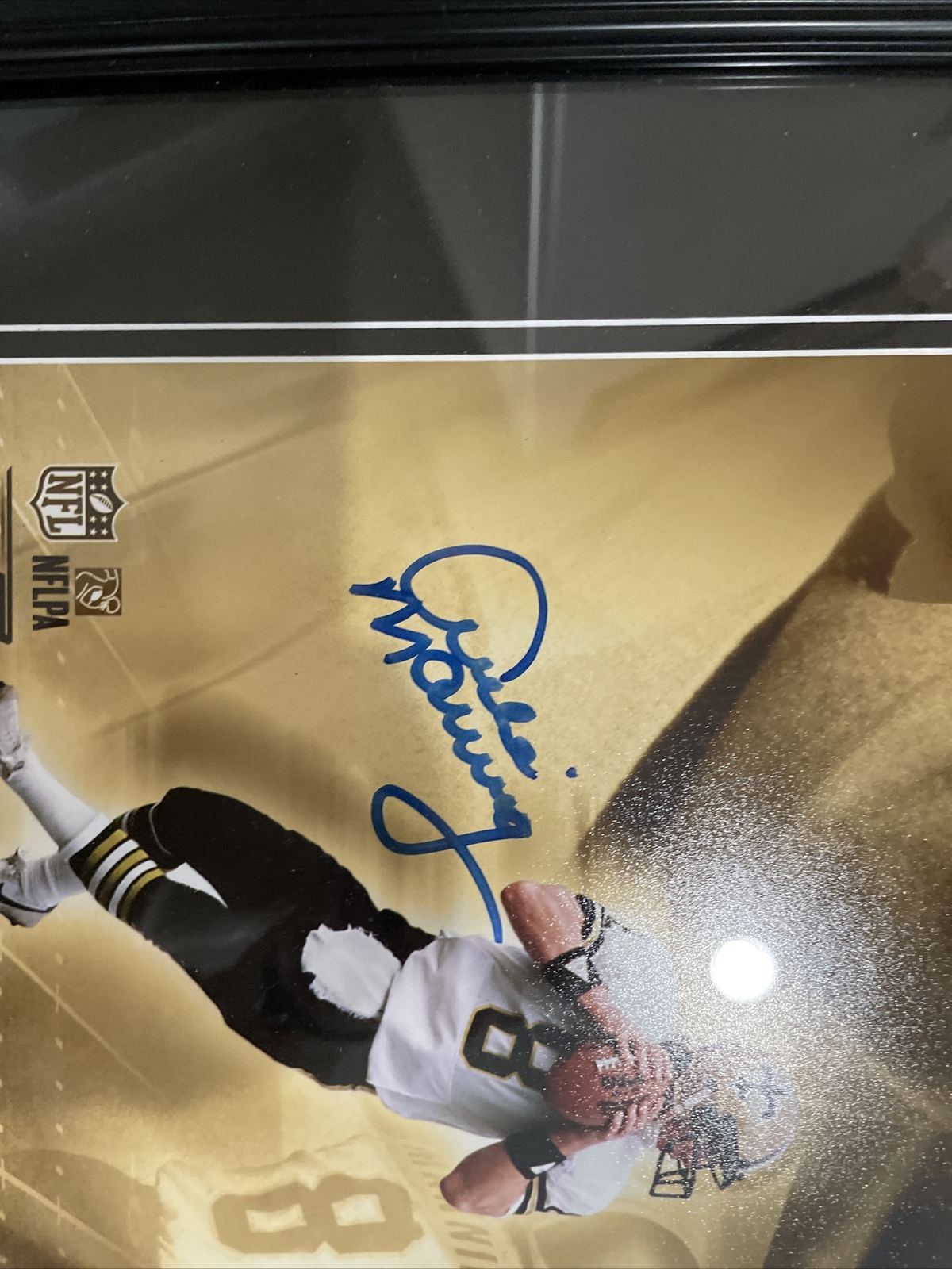 Archie, Peyton, Eli Manning Generations Autographed 16X20 Museum ...