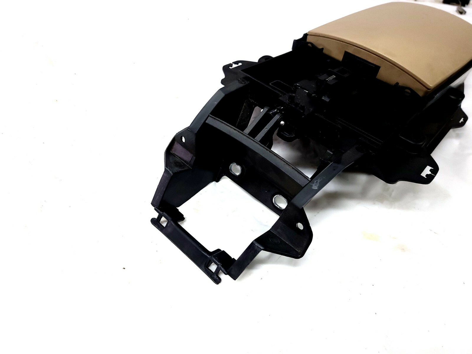 ⭐ 0308 Bmw E85 Z4 Rear Center Console Upper Storage Compartment Cover