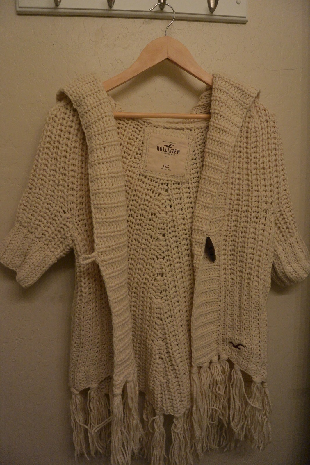 Chunky Knit Cream sweater from Hollister size XS/S eBay
