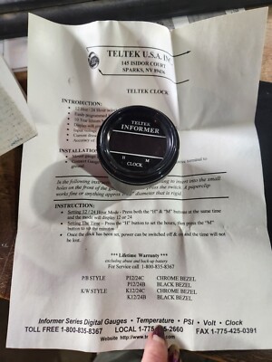 Teltek P12/24B Digital Red Clock Black Bezel  05 Older Peterbilt