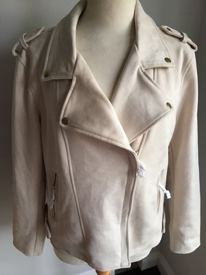 ladies cream jacket size 20