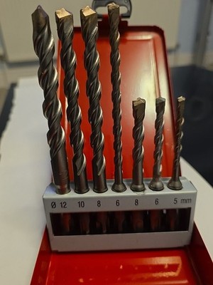 Milwaukee 7 Stück SDS+ Bohrer.