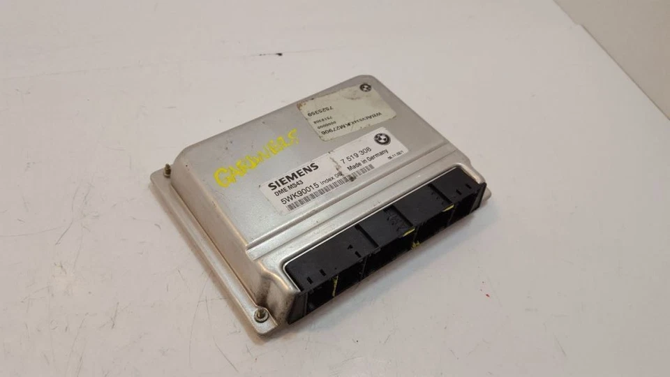 Engine ECM Electronic Control Module Thru 2/03 Fits 01-03 BMW 330i 526956 - Image 2 of 4