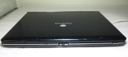 17" Laptop Gateway Model MG1 P-6822 - Working With HDD - Password Locked - Picture 8 of 17