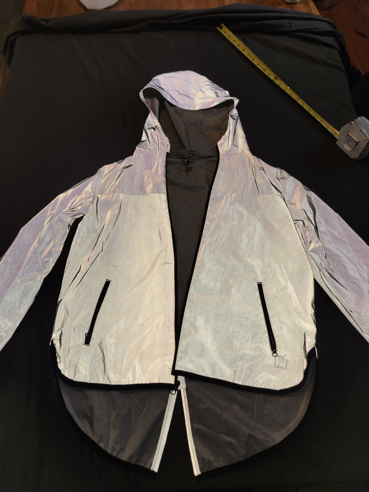 Giacca a vento Fila riflettente grigio medio con cappuccio zip intera run