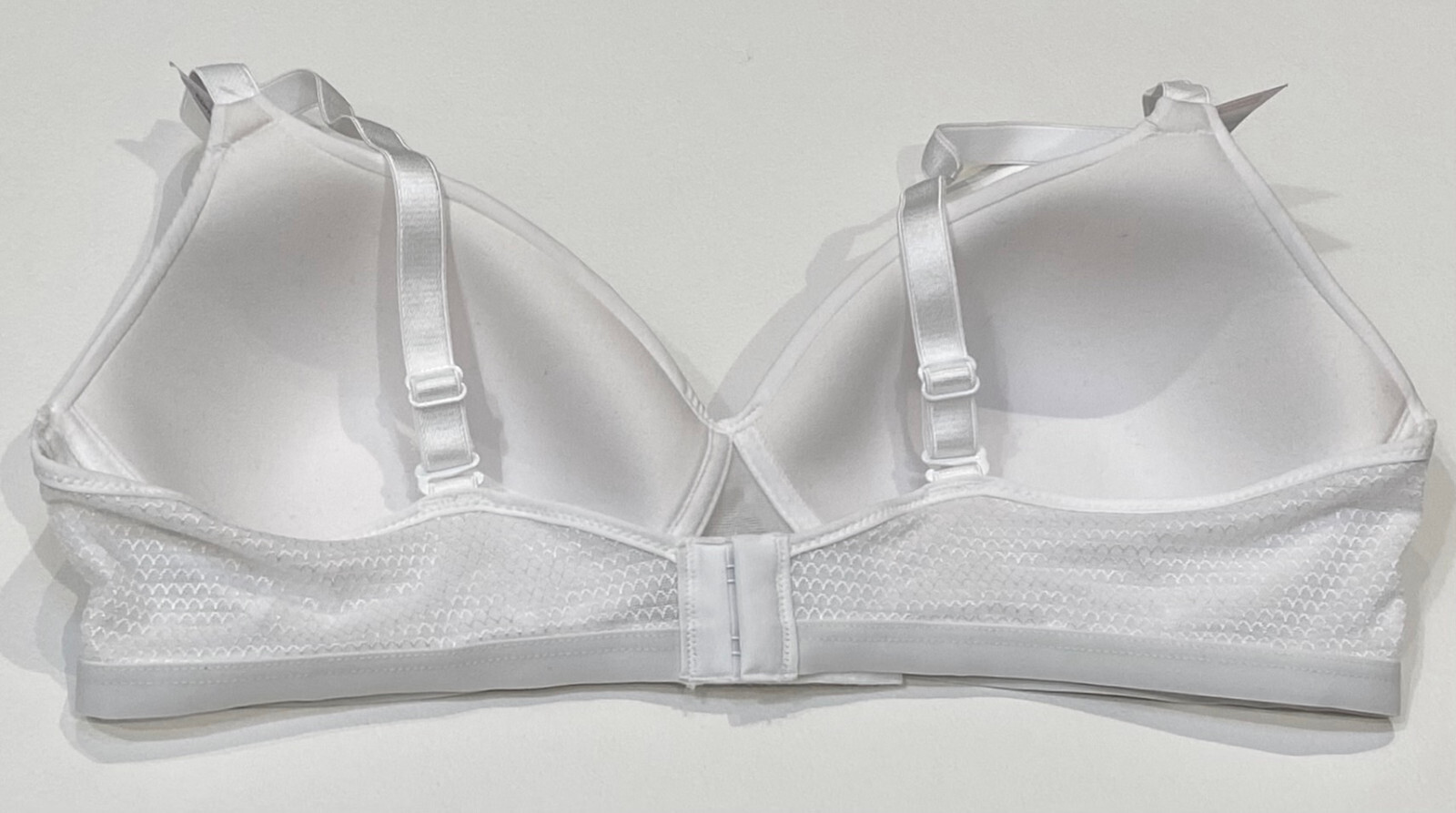 Hanes G521 "Oh So Light Comfort" Bra No Wire Medium White Smooth NWT eBay