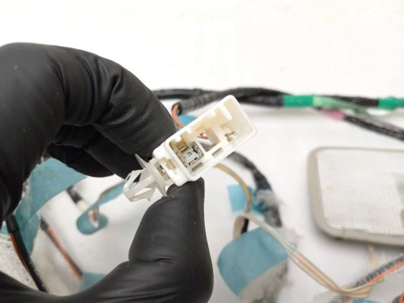 LÁMPARA DOMO TECHO TRASERO PARA TOYOTA CAMRY 2007 - 2009 Foto 4 de 4