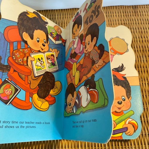 The Original Monchhichi: We Love Play School 1983 Golden Shape Board Book VTG - Picture 11 of 14