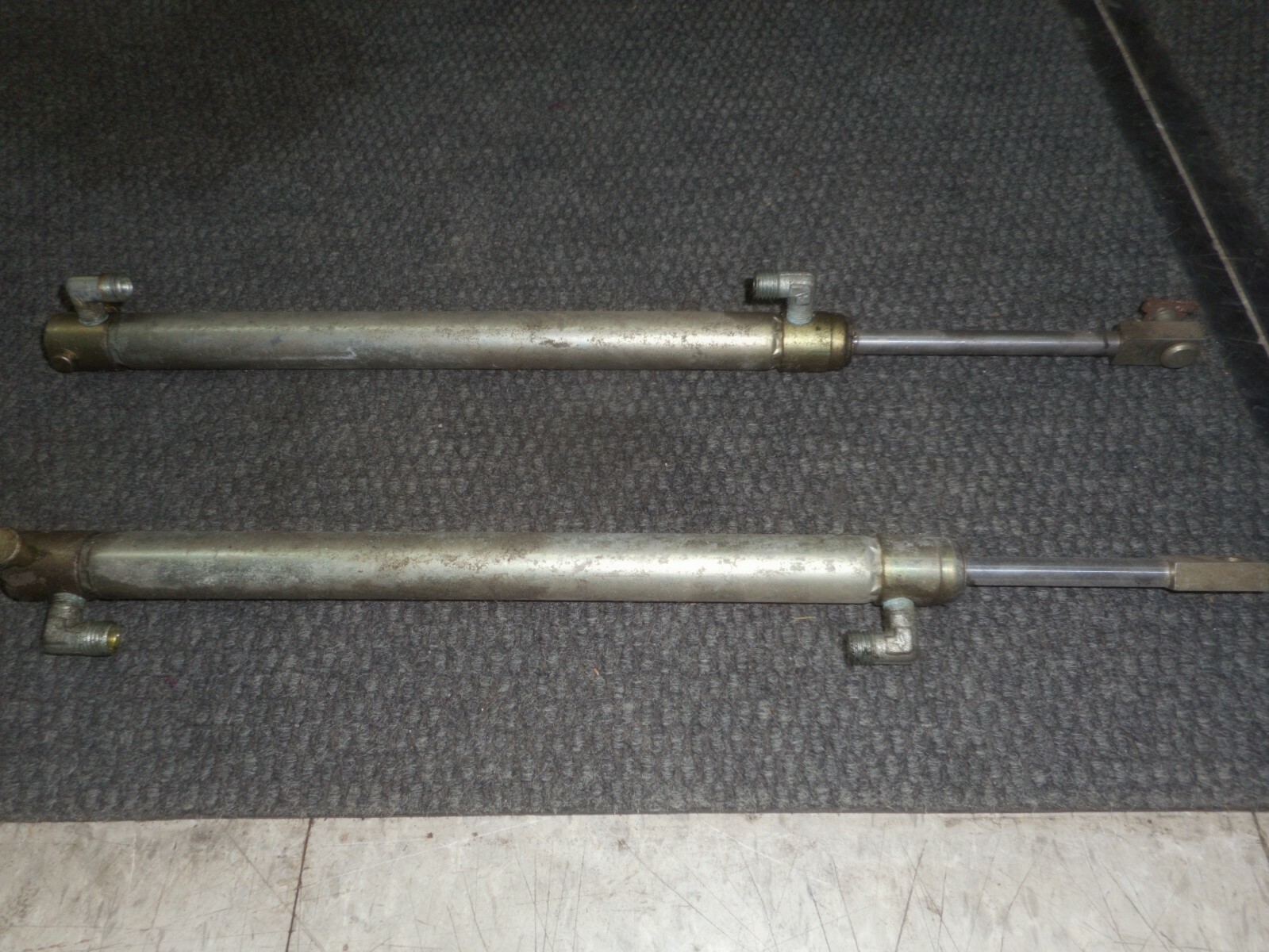Aston Martin DB7 Vantage Volante  interior trunk panels --Roof Strut Pistons--