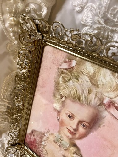 Vintage Gold Metal Fancy Filagree Frame, Framed Print, Marie Antoinette - Picture 2 of 8