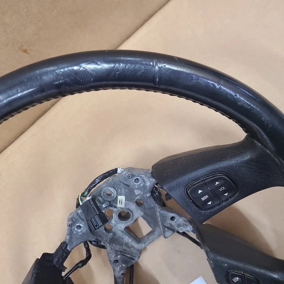 OEM 2003-2008 HUMMER H2 NEGRO VOLANTE DE FÁBRICA CON CONTROLES DE RADIO 2004 2005 Foto 4 de 4