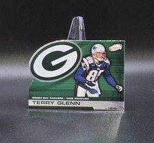2002 Pacific Atomic TERRY GLENN Die-Cut Card #36 Green Bay Packers