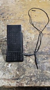 YAMAHA FOOT PEDAL 1/4 INCH GUITAR PIANO