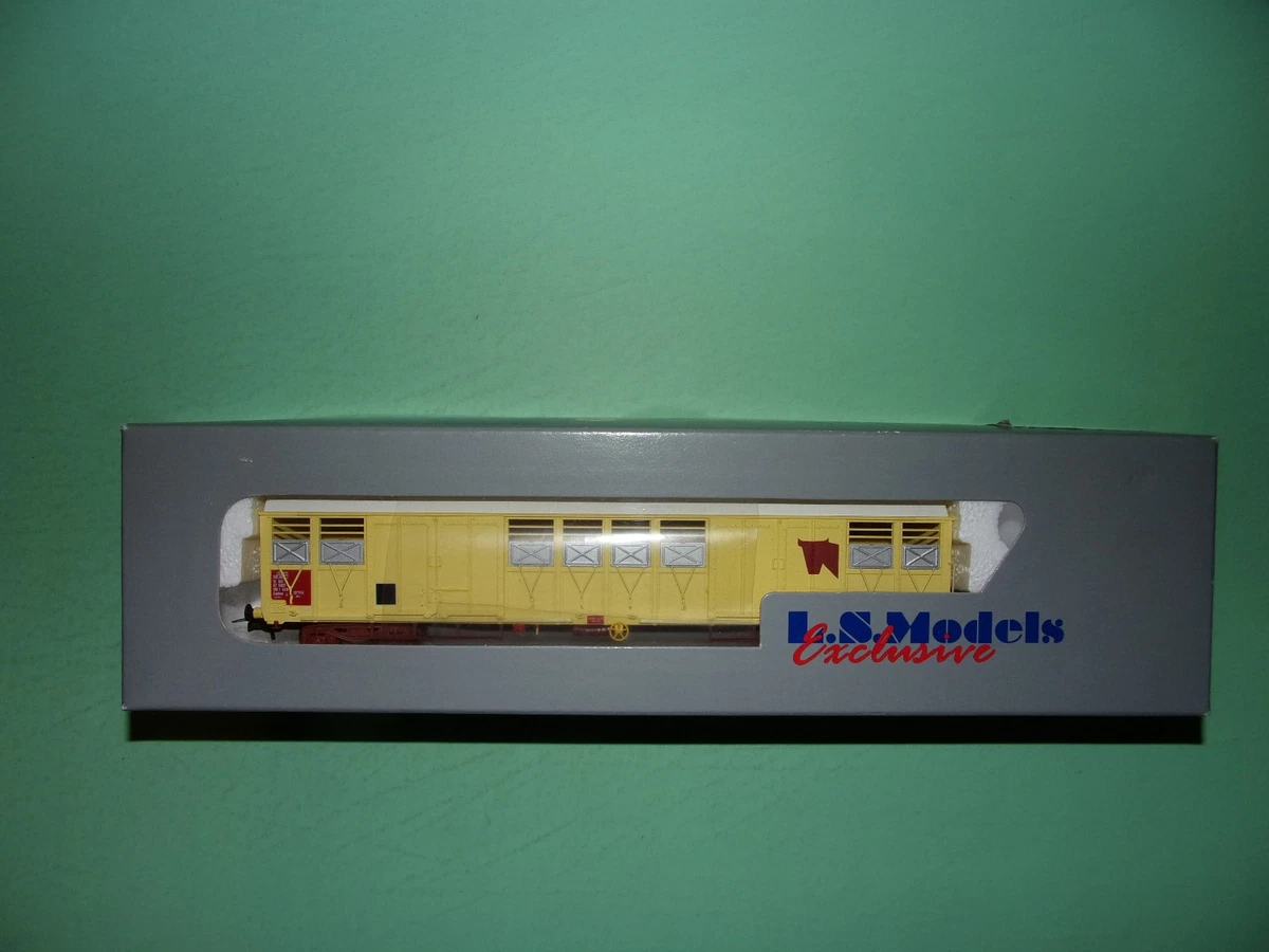 Voiture USI courte, SNCF, B10t U60, verte, marquage UIC, logo encadré