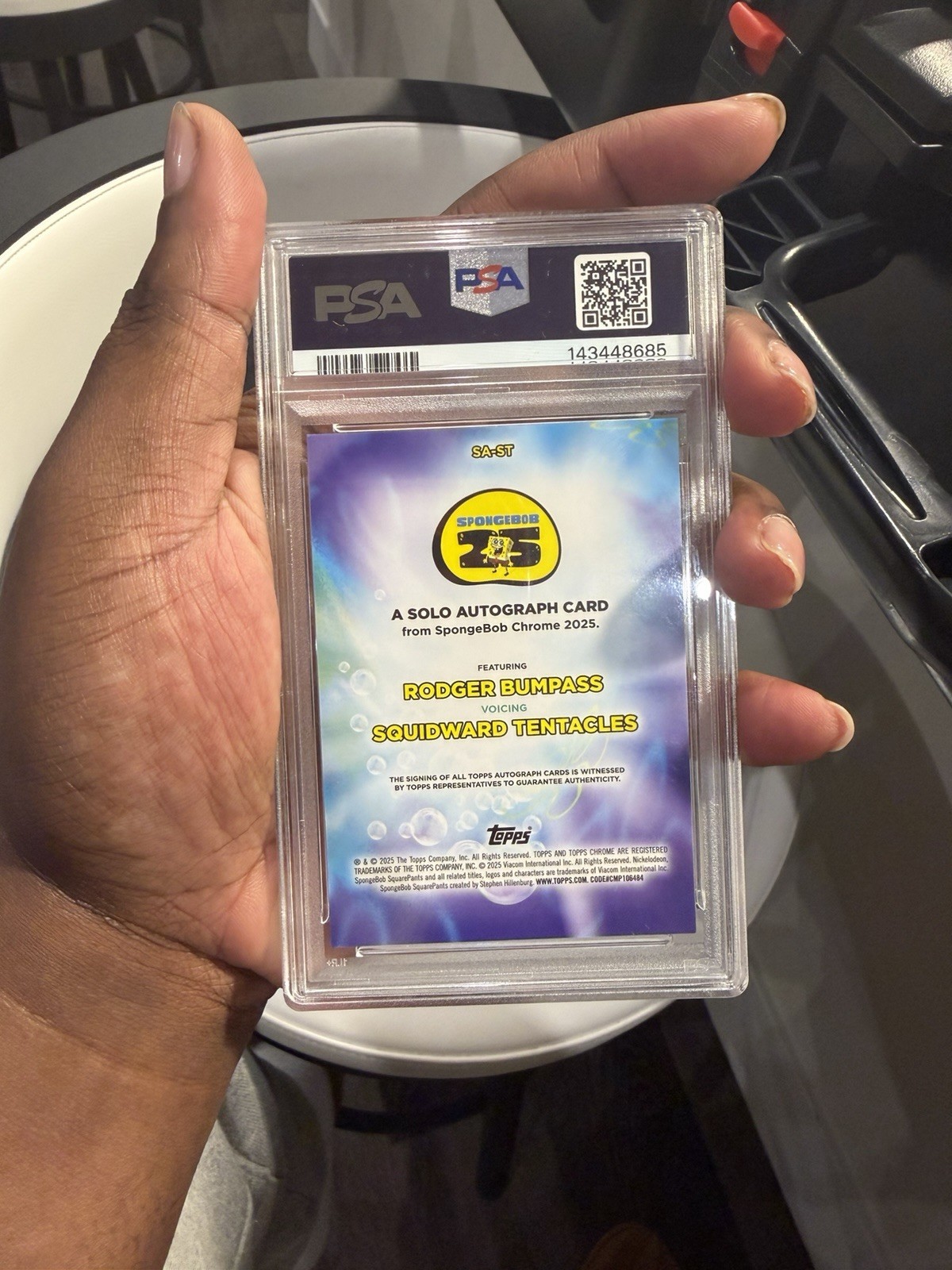 Topps 2025 Chrome SpongeBob Orange Refractor Autograph Rodger Bumpass Squidward… view 2