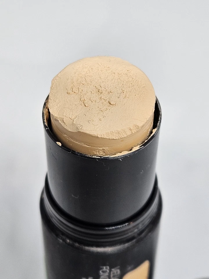 NARS Velvet Matte Foundation Stick GOBI LIGHT 3 - 0.31oz (FLAWED TIP) - Image 2 of 4
