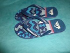 Quicksilver Flip Flops size 6/7 geometric blue/gray/red/white unisex — photo 2