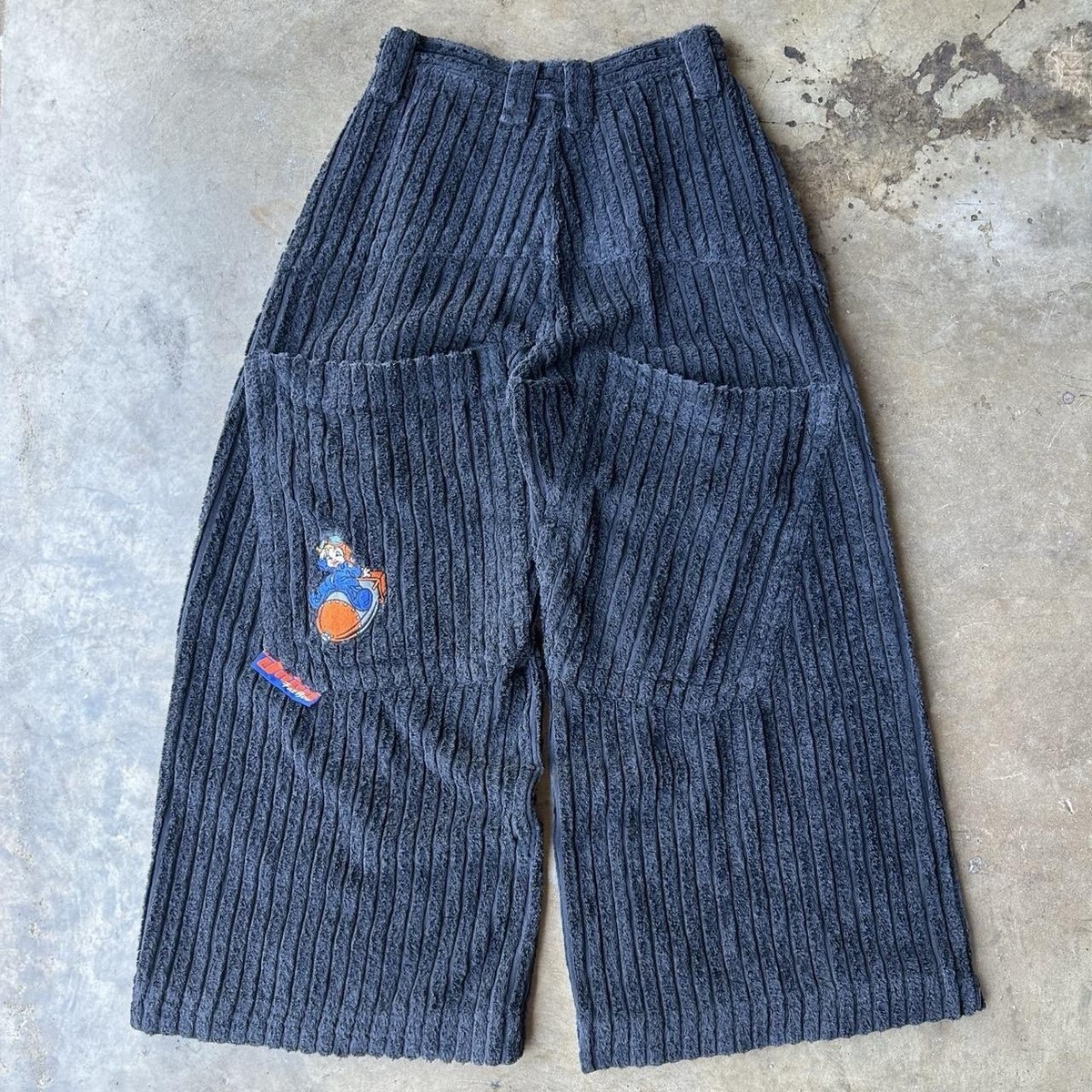 SUPER RARE JNCO 