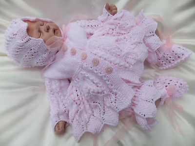 STRICKANLEITUNG ZUM BASTELN *GEDULD* 4-TEILIGES MATINEE-SET FÜR BABY ODER REBORNPUPPE