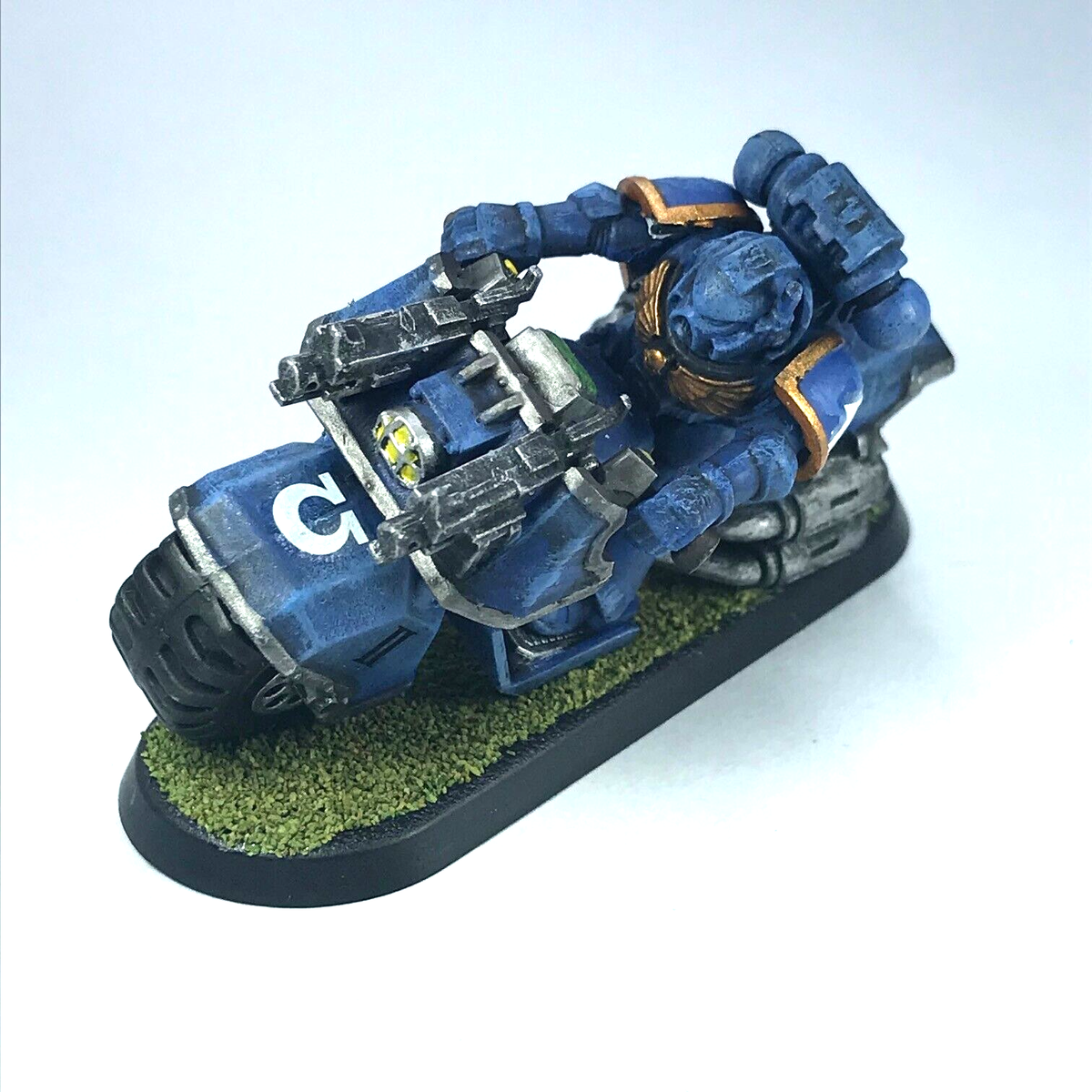 Classic Space Marine Ultramarine on Bike - Painted - Warhammer 40K