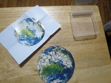 Vintage World Jigsaw Puzzle - Complete - Figural Pieces
