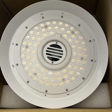 GE LP Series Lumination LED Luminaire 120-277 Volt, 4000k , 130w