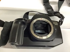 Canon EOS 650 35mm FILM SLR Analog camera body