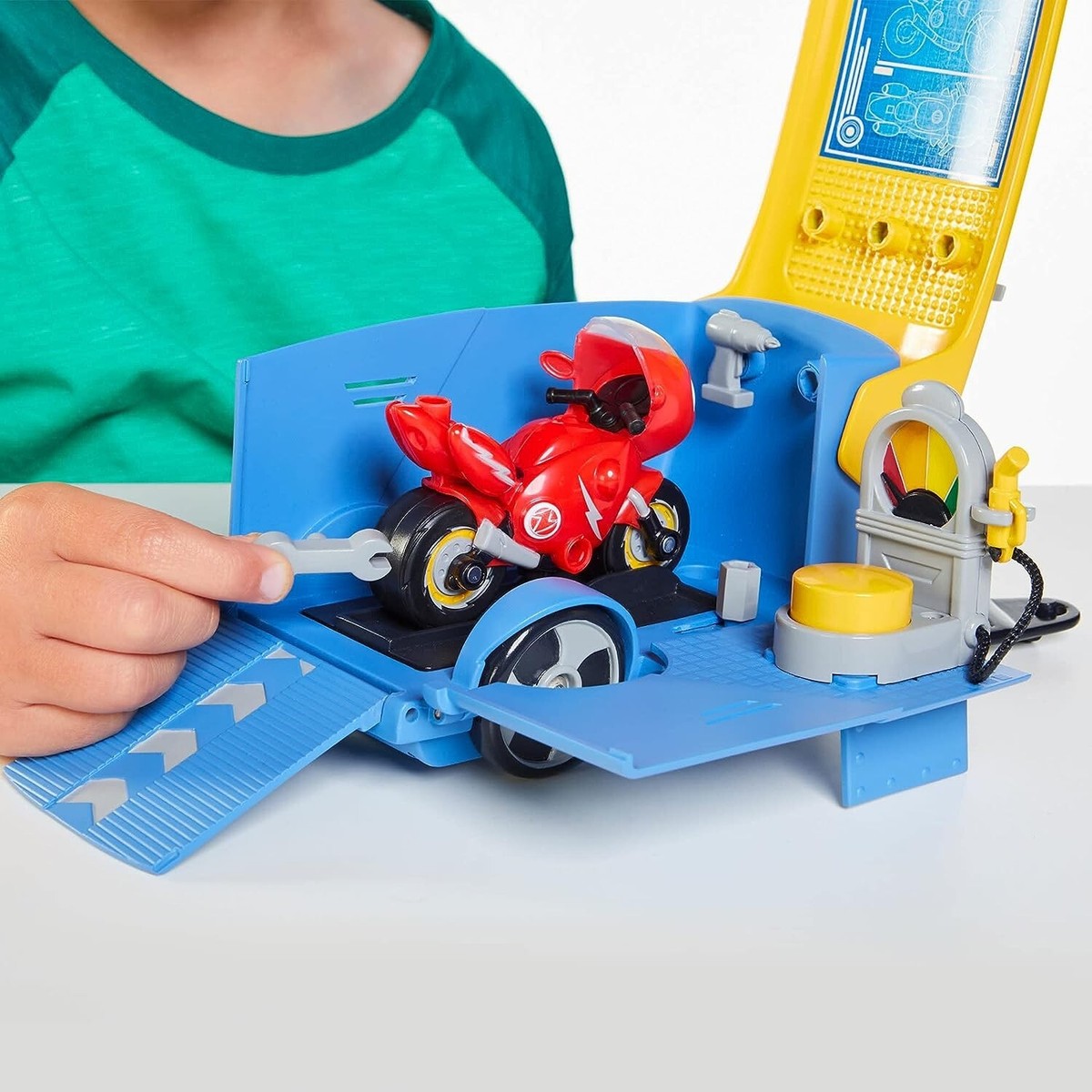 Ricky Zoom Maxwell Transforming Trailer Playset Ages 3+ New Toy