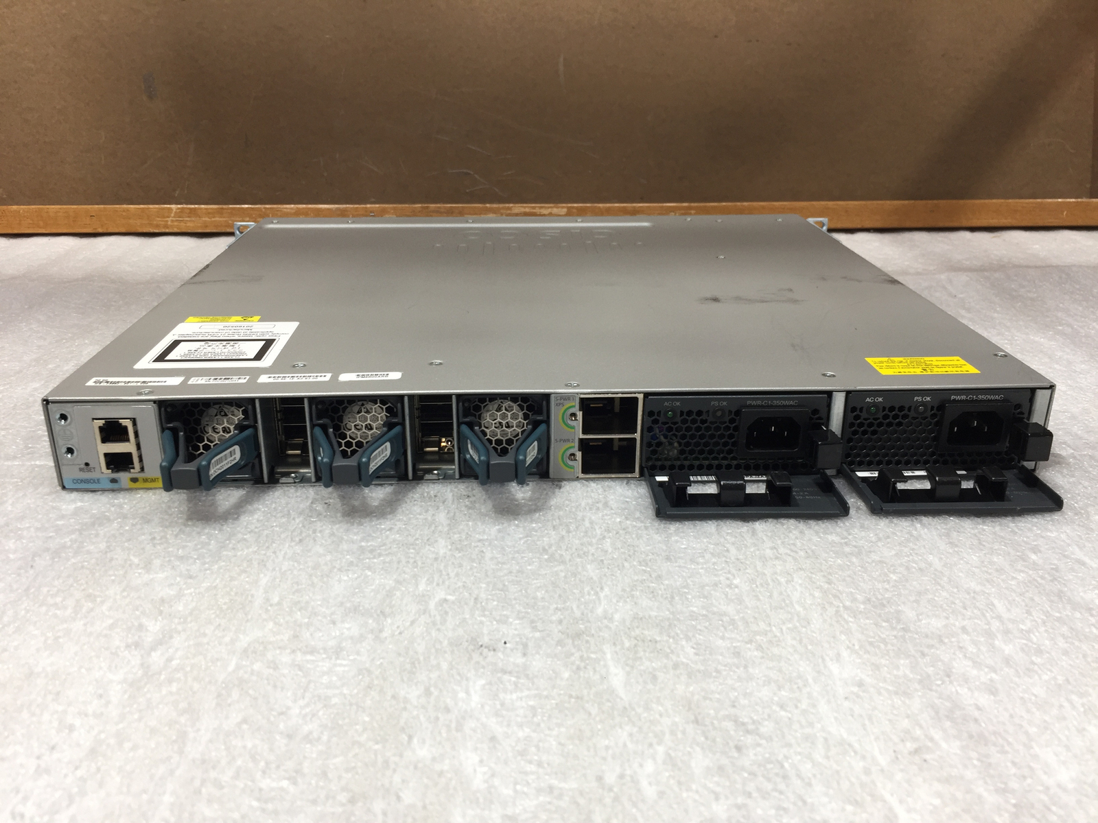 Cisco Catalyst 3850 XS WSC385024XSS V06 10G SFP+ Switch w/2x Power