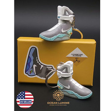 Back To The Future, Air Mag Mini Shoe Keychain, Sneaker 1/6 Collectibles