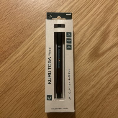 Uni Kuru Toga Wood Mechanical Pencil Druckbleistift 0.5mm OVP