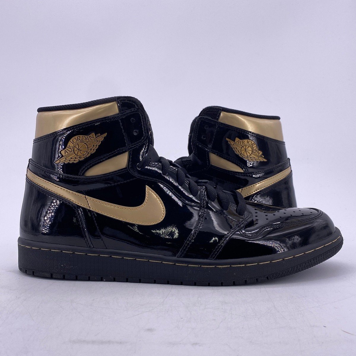 Air Jordan 1 Retro High 