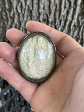 Ancien reliquaire en calcaire époque XIXe siècle